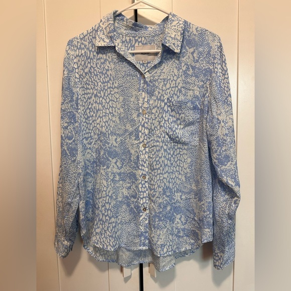 Rails Josephine Aqua Mixed Animal Size M Blue & White Button Up Shirt‎ - Picture 2 of 13